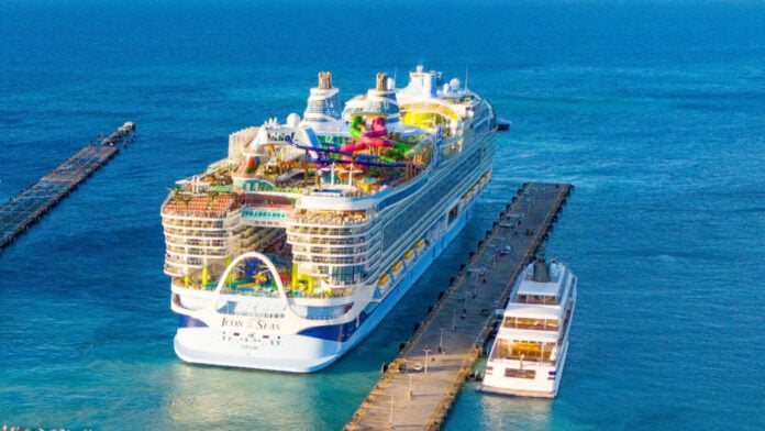Icon of the Seas Size Comparison